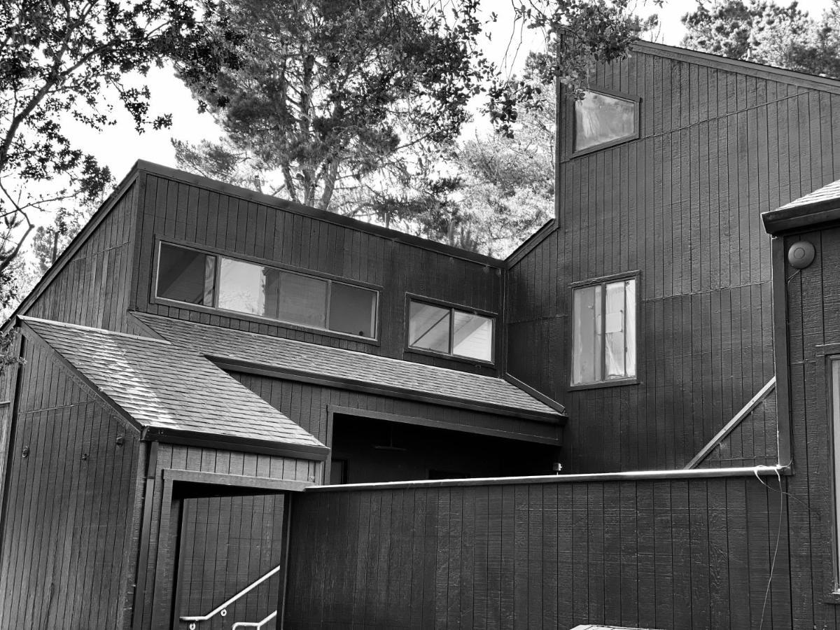 Lodge At Marconi Marshall Exterior photo